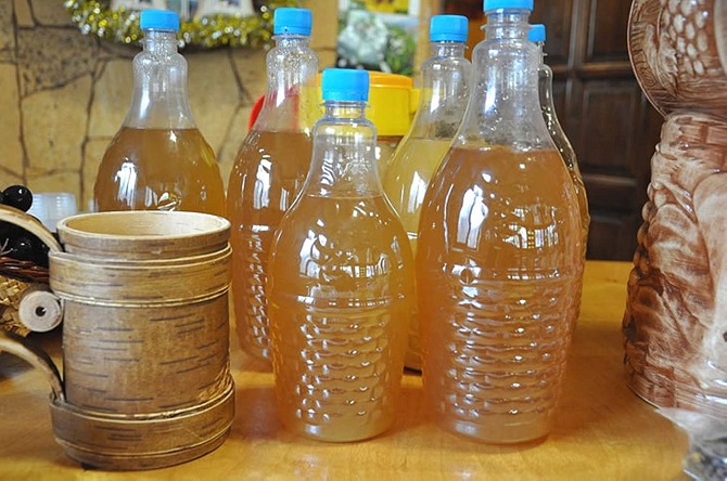 Пластиковые емкости для хранения медовухи
